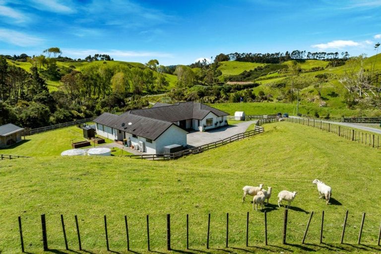 Photo of property in 265 Fletcher Road, Waimauku, 0881