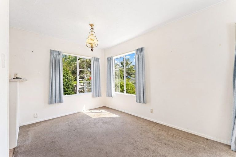 Photo of property in 1/113 Rosario Crescent, Red Beach, 0932