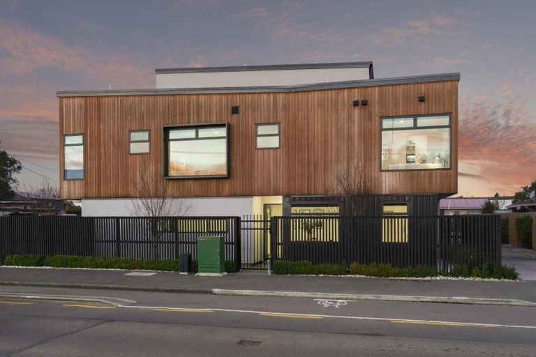 Photo of property in 1/62 Antigua Street, Addington, Christchurch, 8024