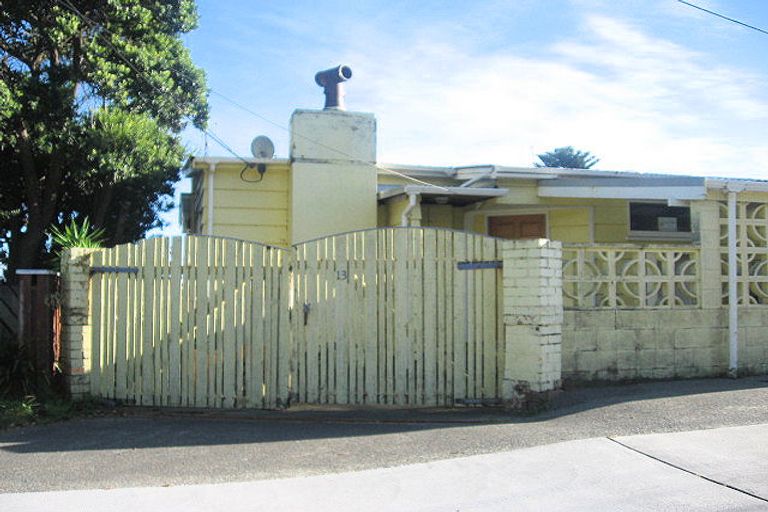 Photo of property in 13 Aperahama Street, Paekakariki, 5034
