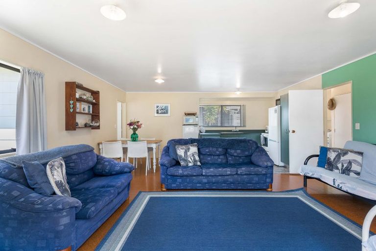 Photo of property in 129b Barbara Avenue, Whangamata, 3620