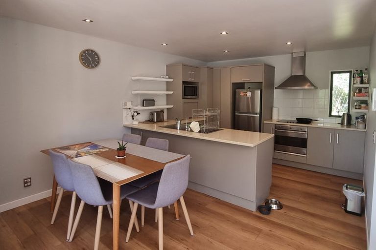 Photo of property in 12/7 The Avenue, Albany, Auckland, 0632