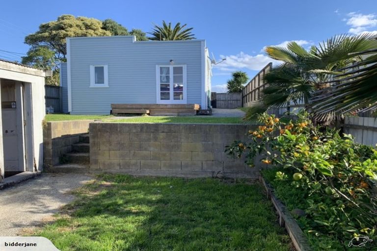 Photo of property in 7 Tay Street, Mount Maunganui, 3116