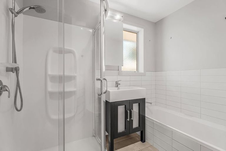 Photo of property in 5 Pine Grove, Tairua, 3508