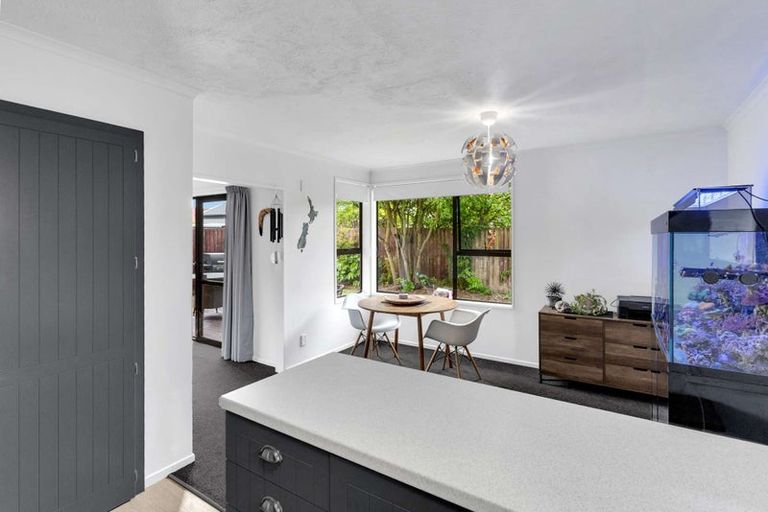 Photo of property in 1/42 Briarmont Street, Avondale, Christchurch, 8061