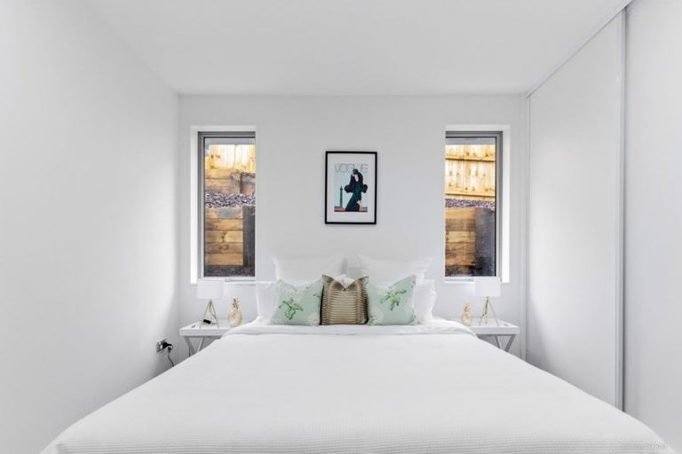 Photo of property in 77 Valley Road, Pukekohe, 2120