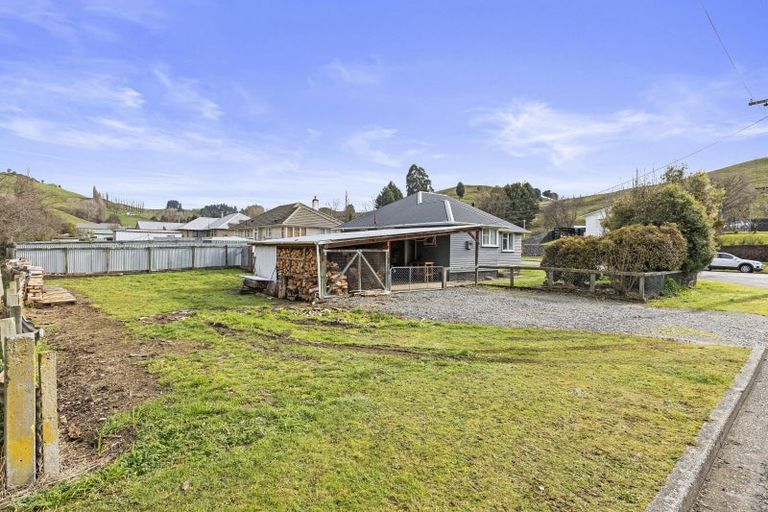 Photo of property in 44 Goldfinch Street, Taihape, 4720