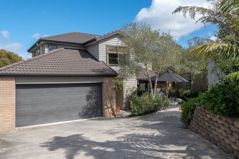 Photo of property in 29a Advene Road, Cockle Bay, Auckland, 2014