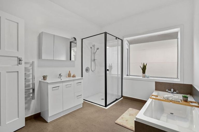 Photo of property in 115 Kerrs Road, Avonside, Christchurch, 8061