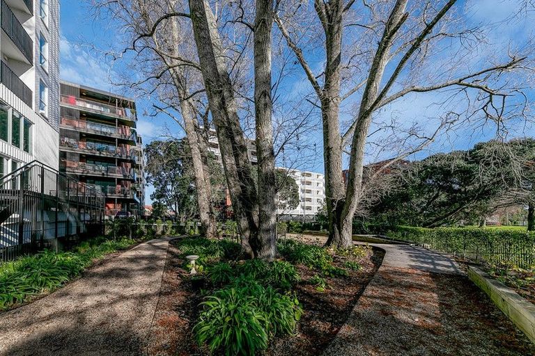 Photo of property in 1817a Great North Road, Avondale, Auckland, 1026