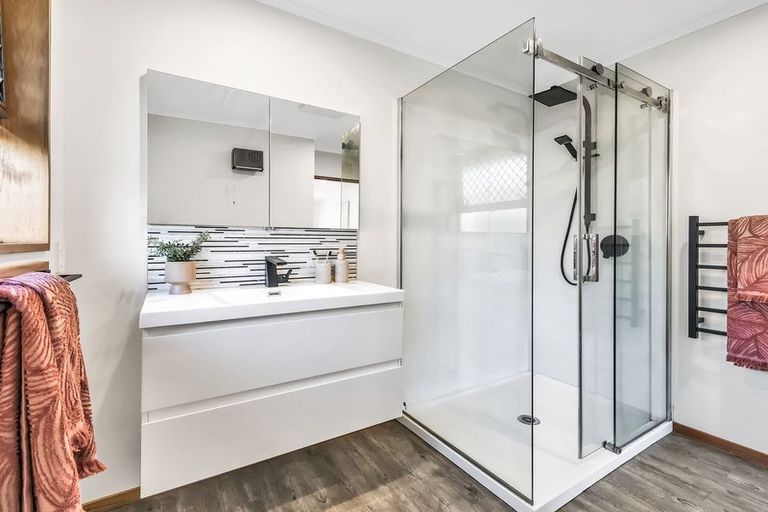 Photo of property in 335 Wigram Road, Halswell, Christchurch, 8025