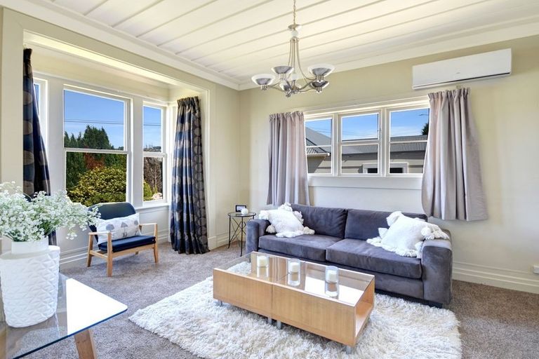 Photo of property in 235 Ravensbourne Road, Ravensbourne, Dunedin, 9022
