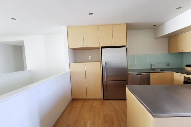 Photo of property in Sanctum Apartment, 10 Ebor Street, Te Aro, Wellington, 6011