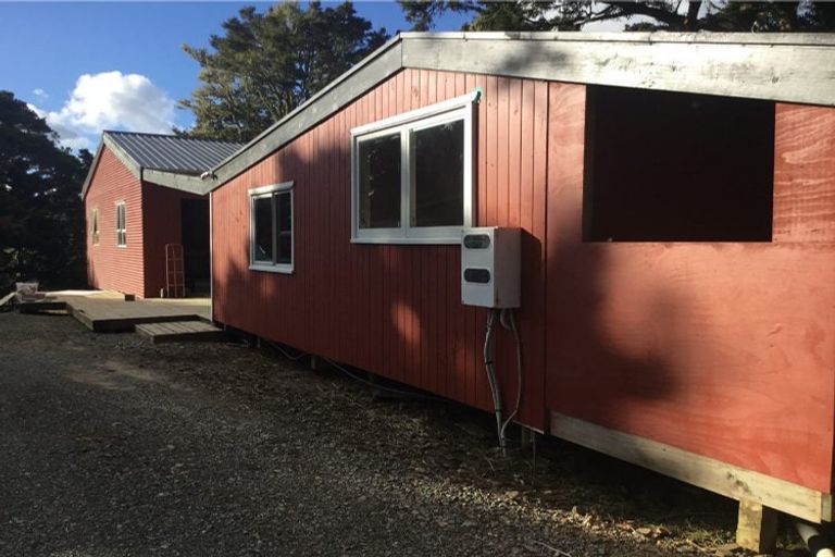 Photo of property in 581 Valley Road, Kaiwaka, 0573