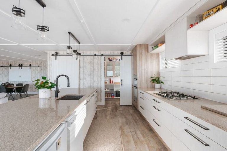 Photo of property in 4 Goldstone Place, Omokoroa, 3114