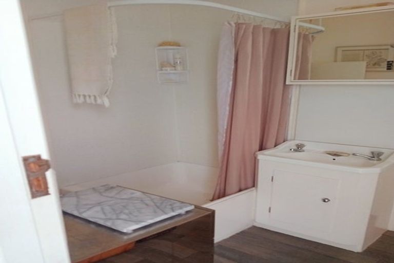 Photo of property in 259 Seaforth Road, Waihi Beach, 3611