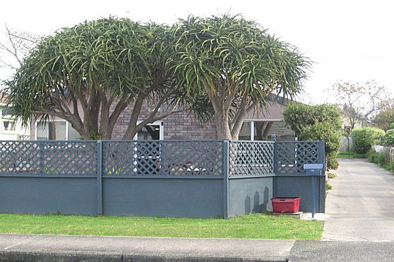 Photo of property in 1/14 Armstrong Avenue, Woodhill, Whangarei, 0110