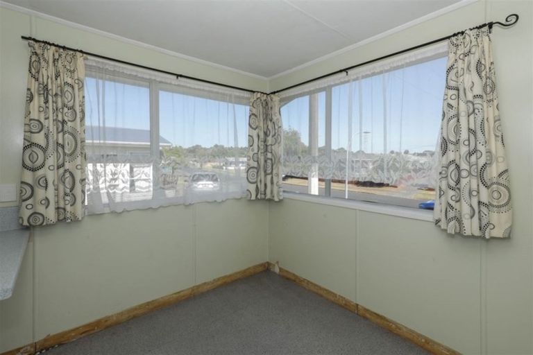 Photo of property in 15 Blundell Place, Huntly, 3700