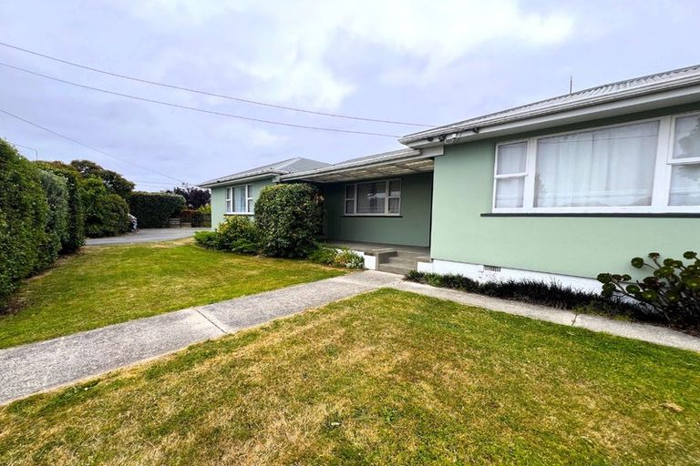 Photo of property in 168 Gayhurst Road, Dallington, Christchurch, 8061