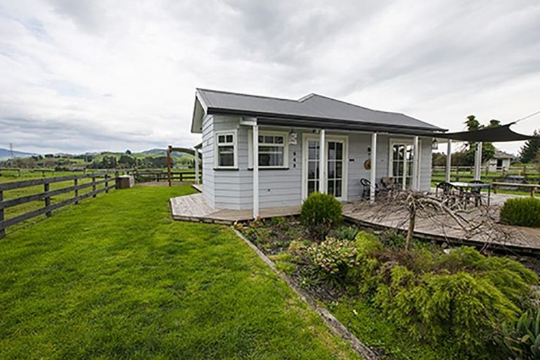 Photo of property in 542 Tirau Road, Cambridge, 3496