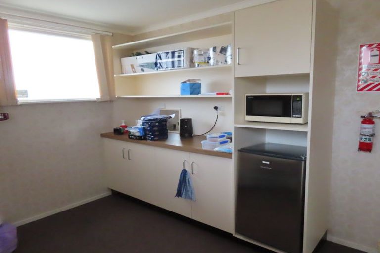 Photo of property in 58 Mclean Street, Woodville, 4920