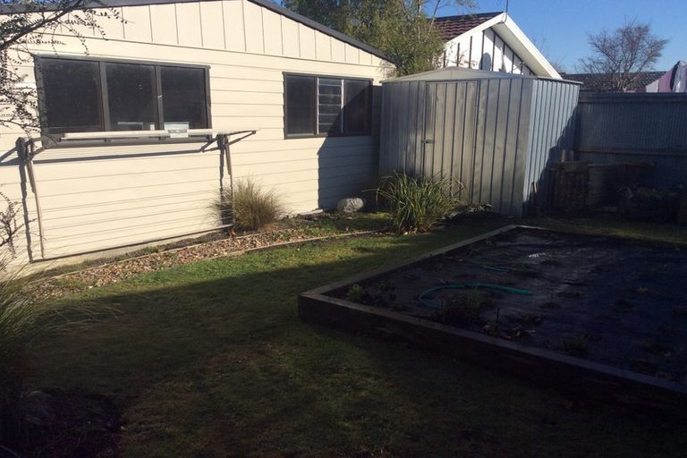 Photo of property in 77 Wingate Street, Redwood, Christchurch, 8051