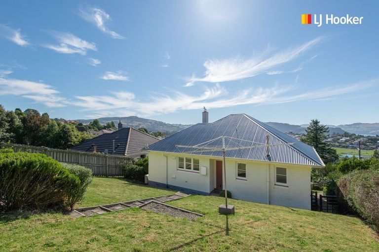 Photo of property in 25 Prospect Bank, Wakari, Dunedin, 9010
