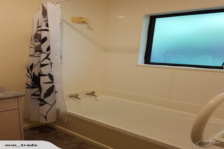 Photo of property in 26 Kentwood Drive, Woodridge, Wellington, 6037