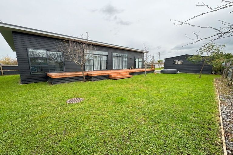 Photo of property in 8 Mersey Street, Rongotea, 4476