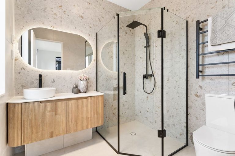 Photo of property in 25 Anehana Place, Stanmore Bay, Whangaparaoa, 0932