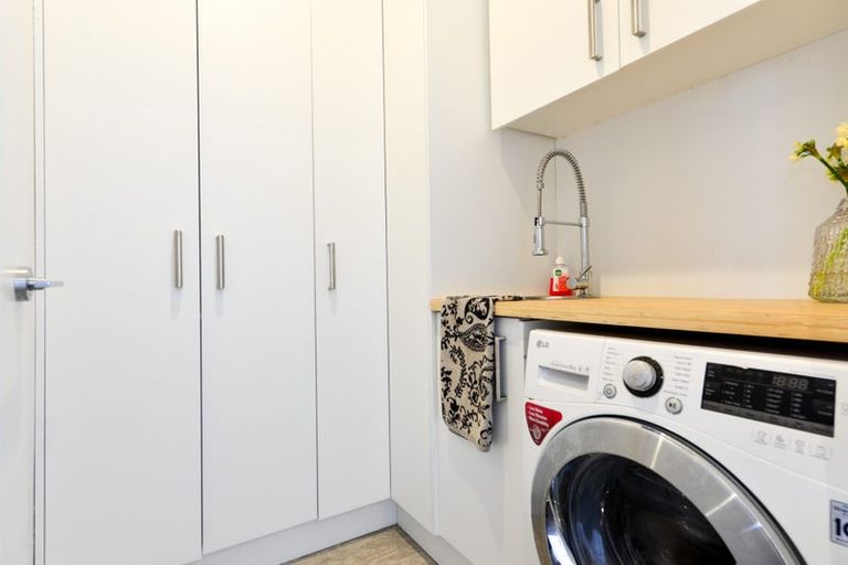 Photo of property in 8 Arawa Street, Frankton, Hamilton, 3204