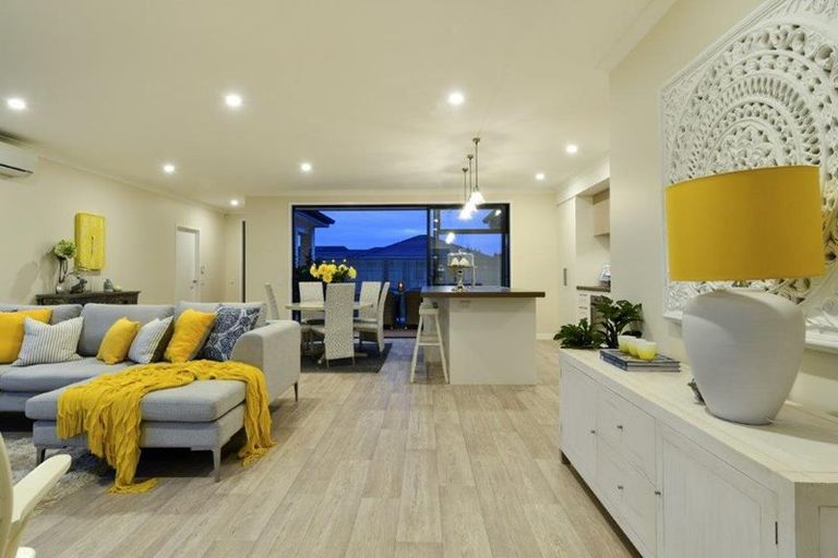 Photo of property in 9d Tui Glen, Omokoroa, 3114