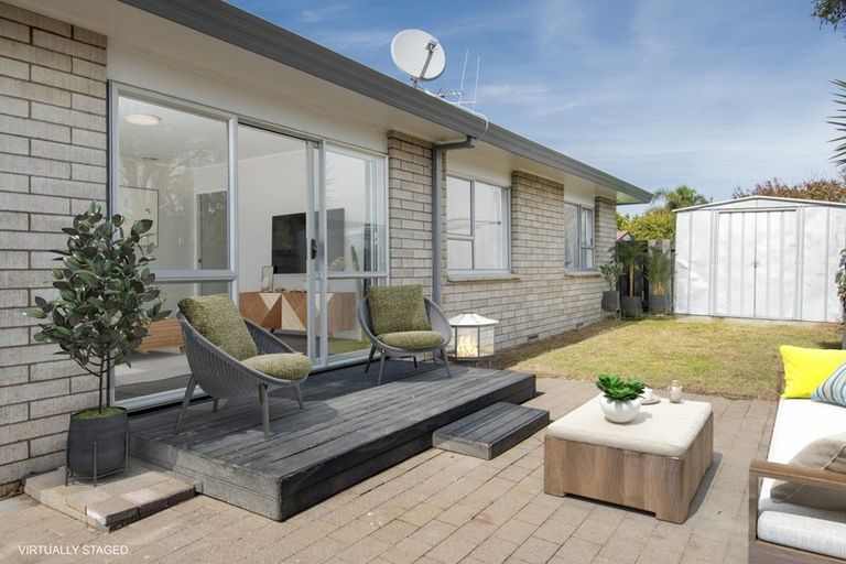 Photo of property in 2a Moorea Place, Mount Maunganui, 3116