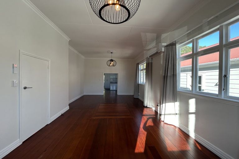 Photo of property in 39 Austin Street, Mount Victoria, Wellington, 6011