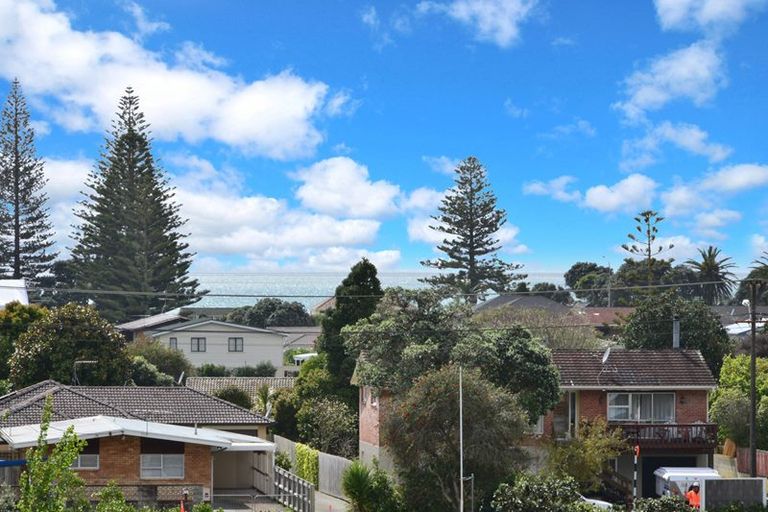 Photo of property in 94 Rewa Rewa Lane, Orewa, 0931