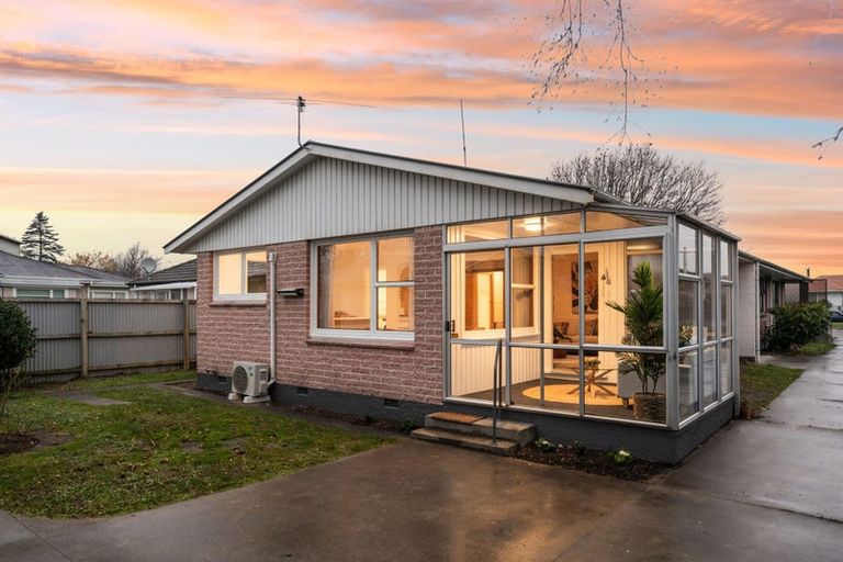 Photo of property in 250b Harewood Road, Bishopdale, Christchurch, 8053