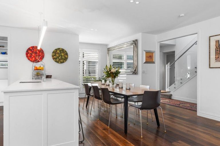 Photo of property in 197 Fendalton Road, Fendalton, Christchurch, 8052