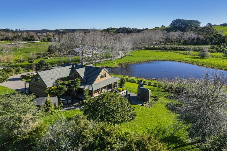 Photo of property in 167 Blackbridge Road, Dairy Flat, Albany, 0794