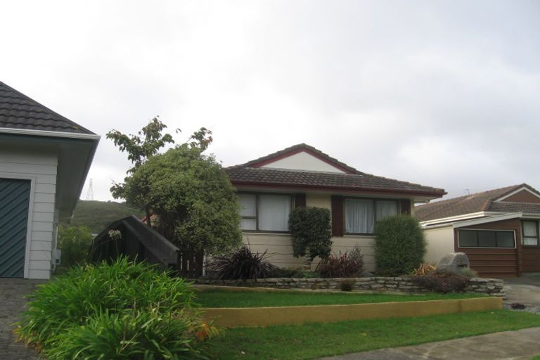 Photo of property in 33 Latitude Close, Whitby, Porirua, 5024