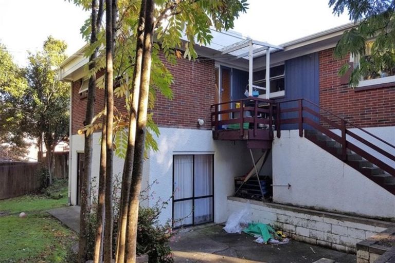 Photo of property in 37 Kelvyn Grove, Hillpark, Auckland, 2102