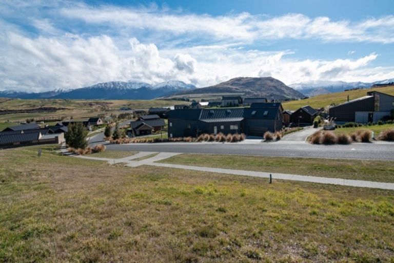 Photo of property in 63 Jacks Point Rise, Jacks Point, Queenstown, 9371