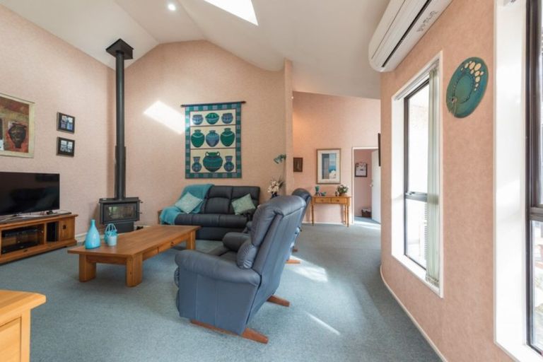 Photo of property in 17 Chelsea Avenue, Richmond, 7020