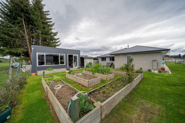Photo of property in 61 Orbell Crescent, Te Anau, 9679