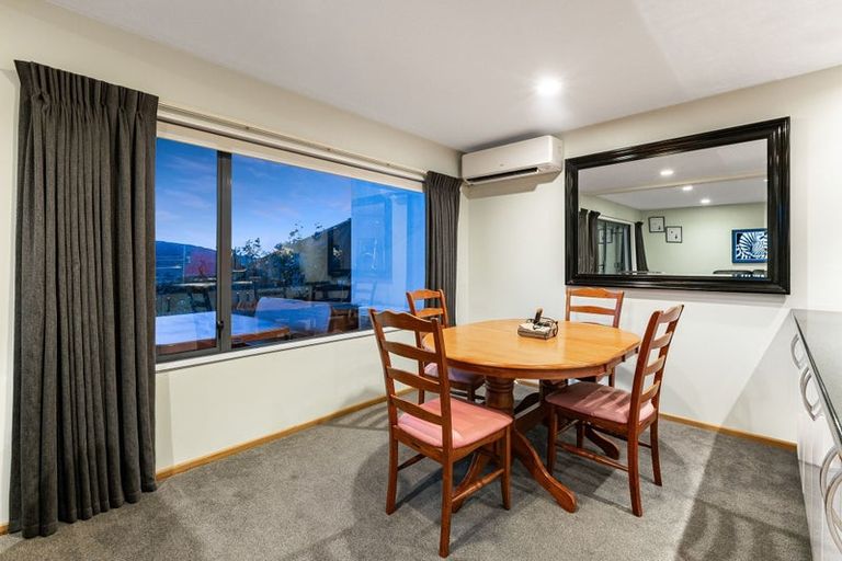 Photo of property in 8 Paremata Drive, Paremata, Porirua, 5024