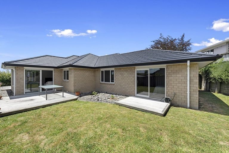 Photo of property in 79 Rototuna Road, Rototuna, Hamilton, 3210