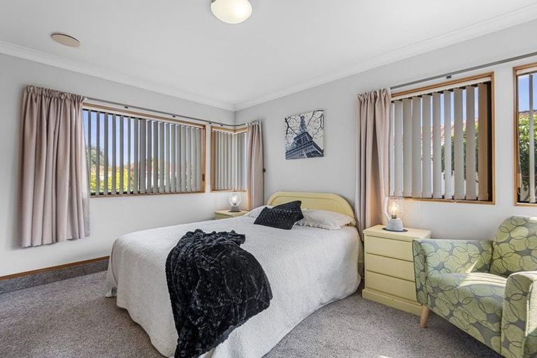 Photo of property in 19 Plateau Heights, Mount Maunganui, 3116