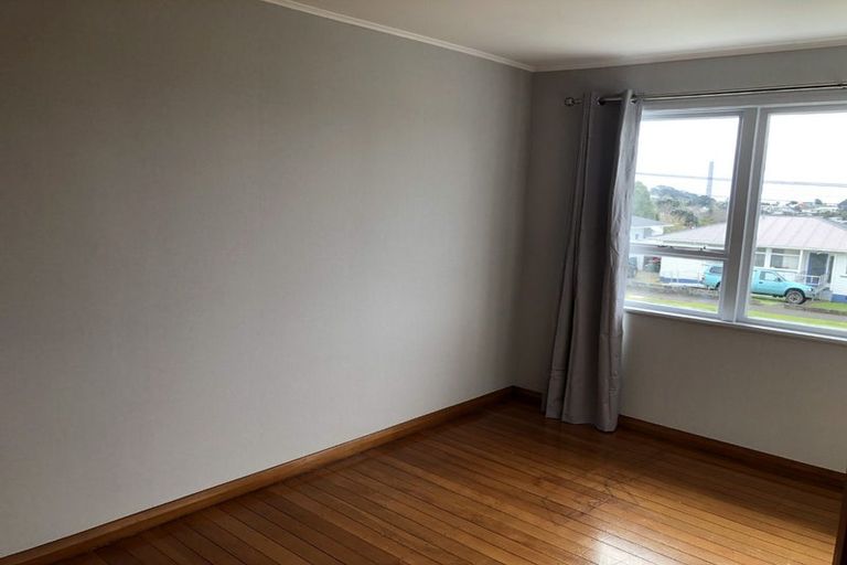 Photo of property in 10-12 Adventure Street, Marfell, New Plymouth, 4310