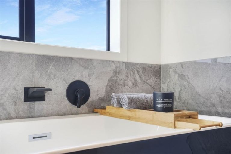 Photo of property in 17 Sylvester Crescent, Flagstaff, Hamilton, 3210