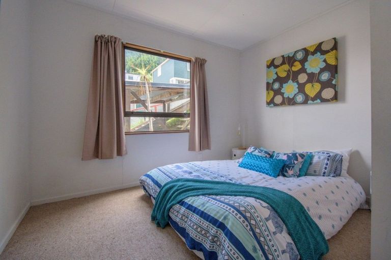 Photo of property in 9a Dart Place, Fernhill, Queenstown, 9300