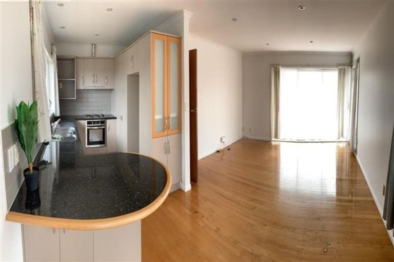 Photo of property in 77 Macleans Road, Bucklands Beach, Auckland, 2014